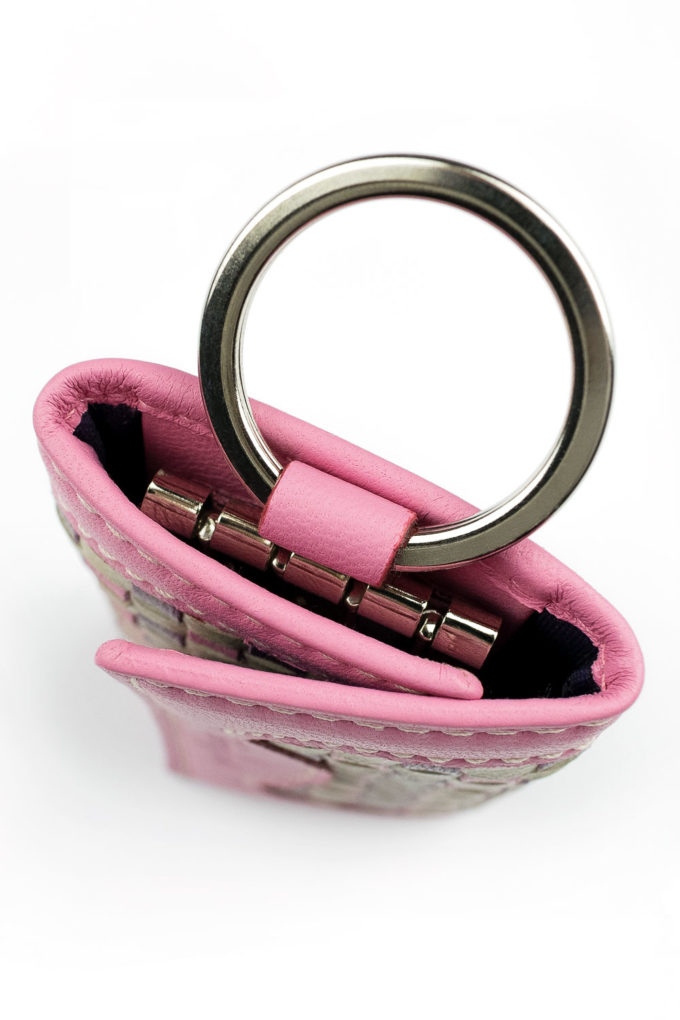 carlo carmagnini, handwoven keychain, woven leather, leather keychain, pink keychain, made in italy, made in florence, made in firenze