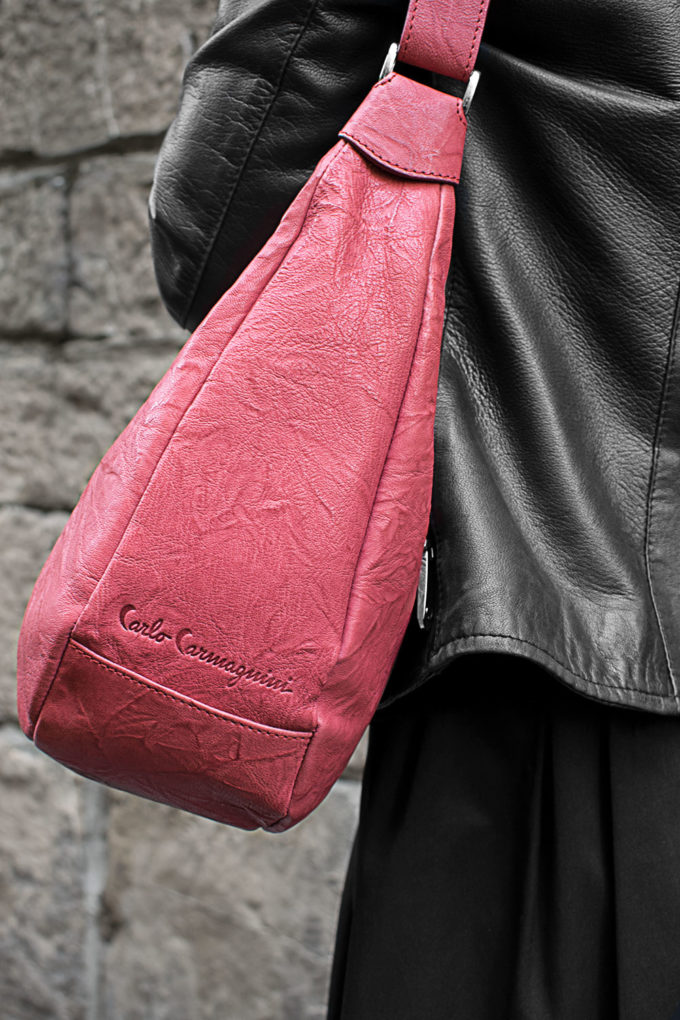 carlo carmagnini, made in firenze, firenze, made in italy, leather bag, crossbody bag, borsa in pelle, borsa a tracolla, borsa fatto a mano, artigianato fiorentino
